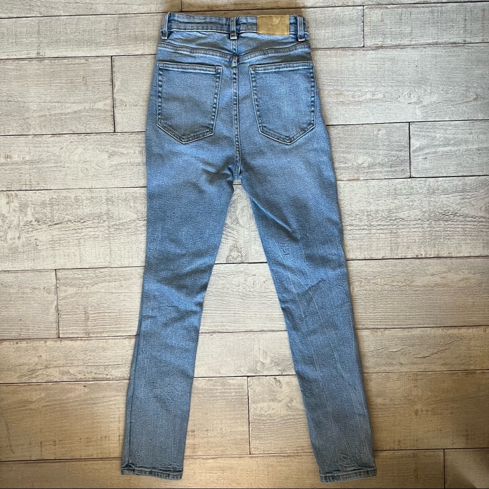 Zara Jeans - Picture 2 of 3